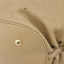 Load image into Gallery viewer, Louis Vuitton Mahina L Coquille