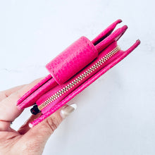 Load image into Gallery viewer, Gucci Calfskin Wallet Hot Pink