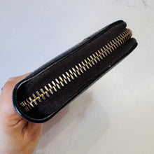 Load image into Gallery viewer, Gucci GG Canvas Zip Wallet