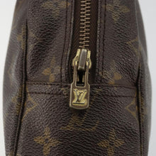 Load image into Gallery viewer, Louis Vuitton Trousse Toiletry 28