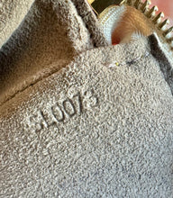 Load image into Gallery viewer, PRELOVED Louis Vuitton Pochette Accessories Multicolor Noir