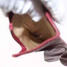 Load image into Gallery viewer, HERMES Lambskin Kelly Lock Gloves