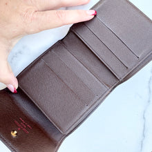 Load image into Gallery viewer, Louis Vuitton Damier Ebene Elise Wallet
