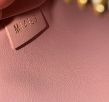 Load image into Gallery viewer, PRELOVED Louis Vuitton Damier Ebene Croisette Chain Wallet Magnolia