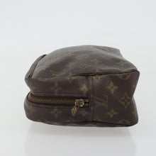Load image into Gallery viewer, Louis Vuitton Trousse Toiletry 28