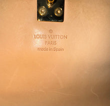 Load image into Gallery viewer, PRELOVED Louis Vuitton X Takashi Murakami Monogram Cherry Blossom Sac Retro Pink