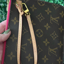 Load image into Gallery viewer, Louis Vuitton Monogram Neverfull MM Pouch