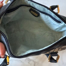 Load image into Gallery viewer, Gucci Supreme GG Canvas Boston Bag