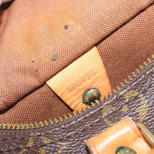 Load image into Gallery viewer, Louis Vuitton Monogram Speedy 25