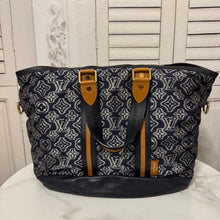 Load image into Gallery viewer, Louis Vuitton Jacquard Monogram Aviator Navy