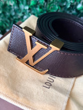 Load image into Gallery viewer, Louis Vuitton Size 40 / 100 LV Initiales Belt Brown Calfskin