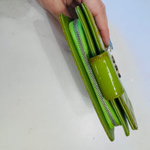 Load image into Gallery viewer, Chanel Lime Patent Medium Wallet