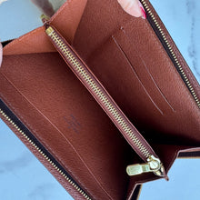 Load image into Gallery viewer, Louis Vuitton Monogram Zippy Wallet CA0040