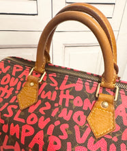 Load image into Gallery viewer, PRELOVED Louis Vuitton Monogram Graffiti Speedy 30
