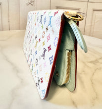 Load image into Gallery viewer, PRELOVED Louis Vuitton Takashi Murakami Monogram Multicolor Blanc Insolite Wallet