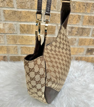 Load image into Gallery viewer, PREOWNED Gucci Medium Charlotte Hobo

