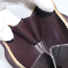 Load image into Gallery viewer, Louis Vuitton Vernis Rayure Coeur Heart Coin Purse