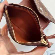 Load image into Gallery viewer, Louis Vuitton Monogram Victorine Wallet