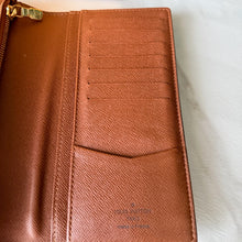 Load image into Gallery viewer, Louis Vuitton Monogram Brazza Wallet