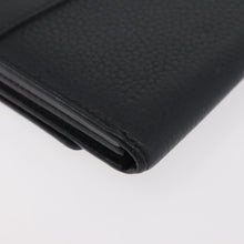 Load image into Gallery viewer, Louis Vuitton Taurillon Embellished Capucines Long Wallet Black
