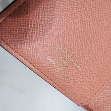 Load image into Gallery viewer, Louis Vuitton Damier Ebene Juliette Wallet Creme