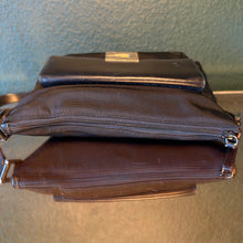 Load image into Gallery viewer, Gucci Nylon Shoulder Bag