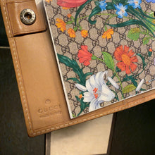 Load image into Gallery viewer, GUCCI Small Ring Agenda