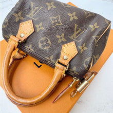 Load image into Gallery viewer, Louis Vuitton Monogram Mini Speedy