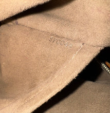 Load image into Gallery viewer, PRELOVED Louis Vuitton Takashi Murakami Multicolor Monogram Noir Priscilla