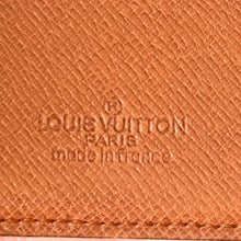 Load image into Gallery viewer, Louis Vuitton Passport Cover