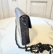 Load image into Gallery viewer, PRELOVED Louis Vuitton Monogram Animal Print Pochette Felicie Chain Wallet