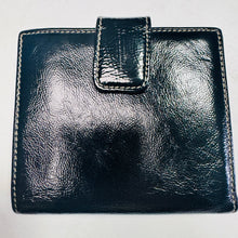 Load image into Gallery viewer, Gucci Patent Leather Britt Compact Wallet
