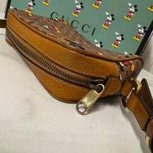 Load image into Gallery viewer, GUCCI X DISNEY GG Supreme Monogram Mickey Mouse Crossbody
