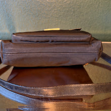 Load image into Gallery viewer, Gucci Nylon Shoulder Bag