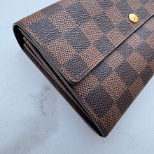 Load image into Gallery viewer, Louis Vuitton Damier Ebene Sarah Wallet
