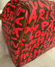 Load image into Gallery viewer, PRELOVED Louis Vuitton Monogram Graffiti Speedy 30