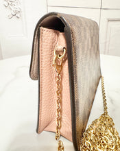 Load image into Gallery viewer, PRELOVED Louis Vuitton Damier Ebene Croisette Chain Wallet Magnolia