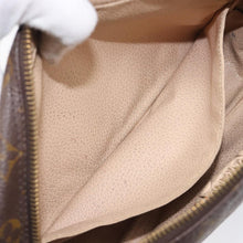 Load image into Gallery viewer, Louis Vuitton Monogram Trousse Toilette 23