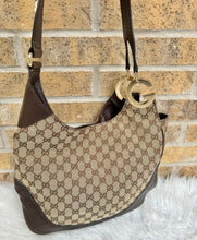 Load image into Gallery viewer, PREOWNED Gucci Medium Charlotte Hobo
