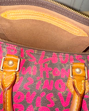Load image into Gallery viewer, PRELOVED Louis Vuitton Monogram Graffiti Speedy 30