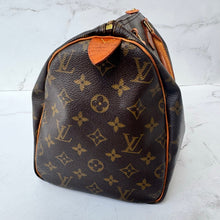 Load image into Gallery viewer, Louis Vuitton Monogram Speedy 30