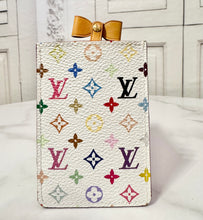 Load image into Gallery viewer, PRELOVED Louis Vuitton Takashi Murakami Monogram Multicolor Blanc Mirror and Case / Card Case