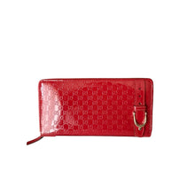 Load image into Gallery viewer, Gucci Microguccisima Patent Zippy Wallet