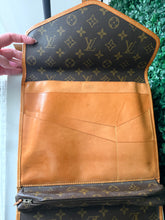 Load image into Gallery viewer, Louis Vuitton Vintage Portable Serviette Desktop Bag