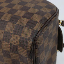 Load image into Gallery viewer, Louis Vuitton Damier Ebene Dopp Kit Toilet Pouch