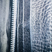 Load image into Gallery viewer, Gucci Black Guccisima Leather Zippy Wallet