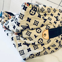 Load image into Gallery viewer, Louis Vuitton Monogram Cheche Bohemian Rouge