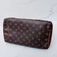 Load image into Gallery viewer, Louis Vuitton Monogram Speedy 30