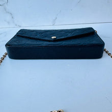 Load image into Gallery viewer, Louis Vuitton Black Empriente Felicie
