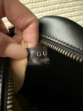 Load image into Gallery viewer, GUCCI GG Marmont Crossbody